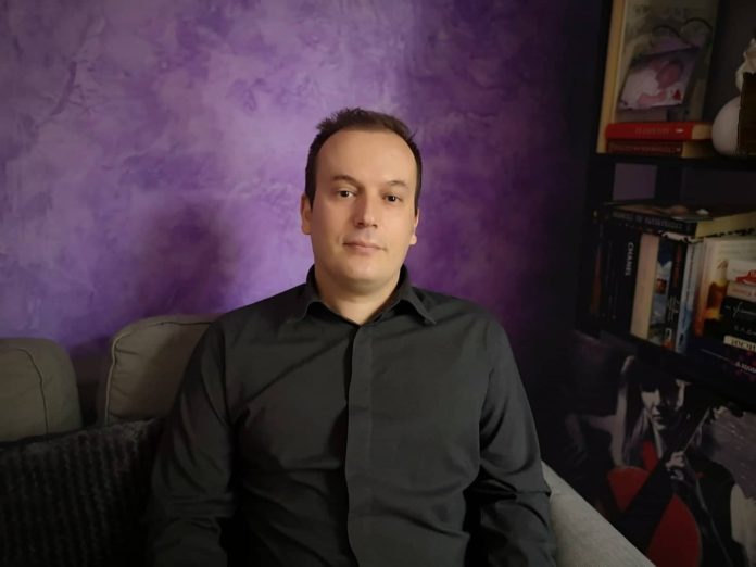 Адриан Карамихалев биохакерството